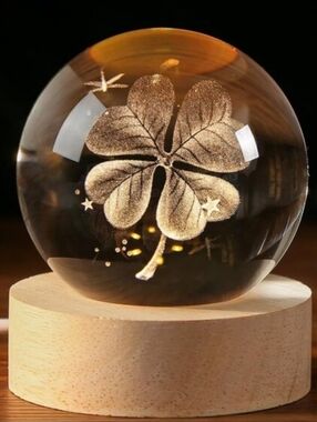 4 leaf clover glass sphere lamp, USB plug end, white color only NIB